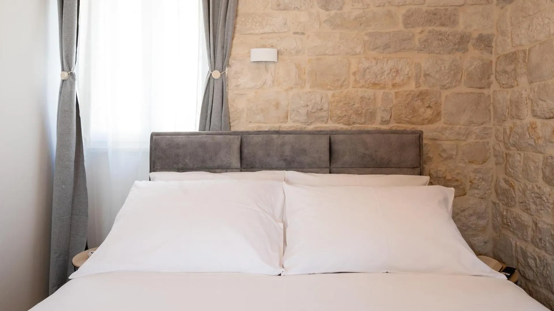 Apartment Villa IV