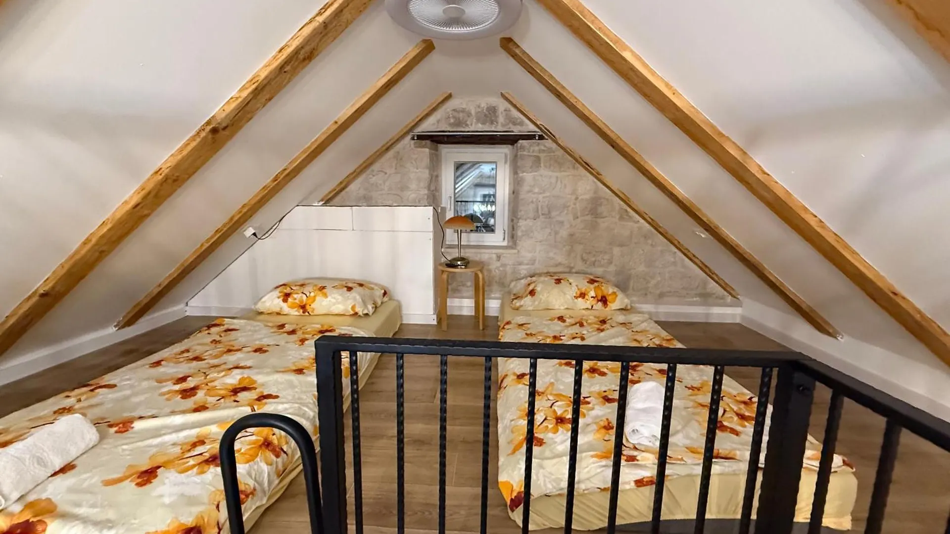 Apartment Villa IV  Trogir